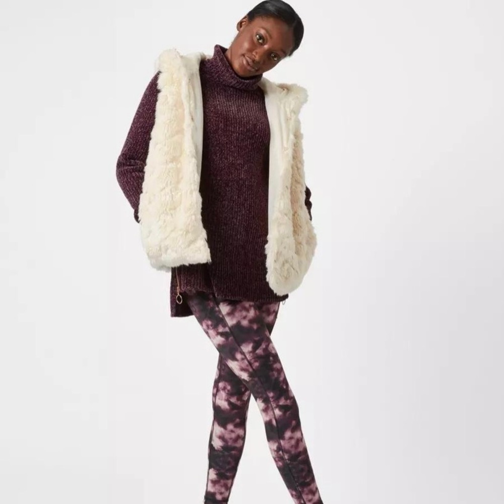 Sweaty Betty Faux Fur Vest; M; Oatmeal